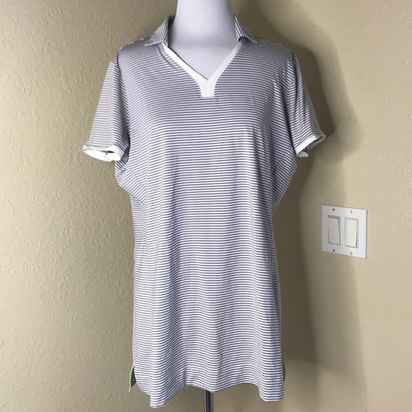 Nike Tops - {Nike} Golf V-Neck ShortSleeve Performance Shirt